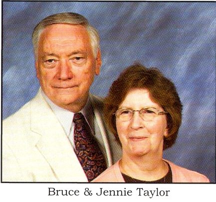 2005-Clergy-Pictures-Bruce-Jennie-Taylor