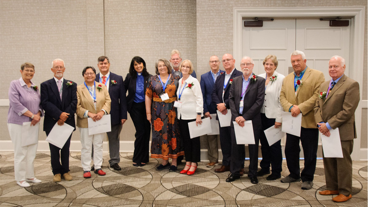 Honoring Retiring Clergy During Annual Conference